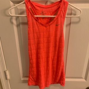 Nike tank